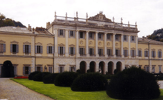 villa olmo big