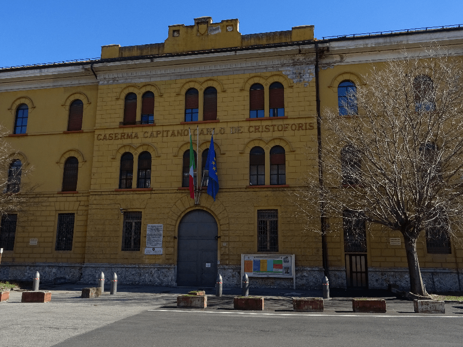 caserma barracks de cristoforis como