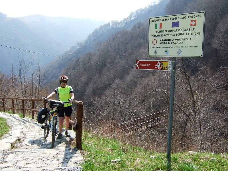 Via dei contrabbandieri erbonne