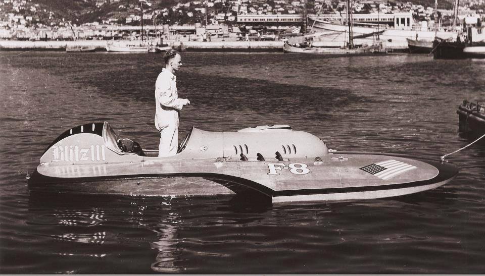 F-8_Blitz_III_1949
