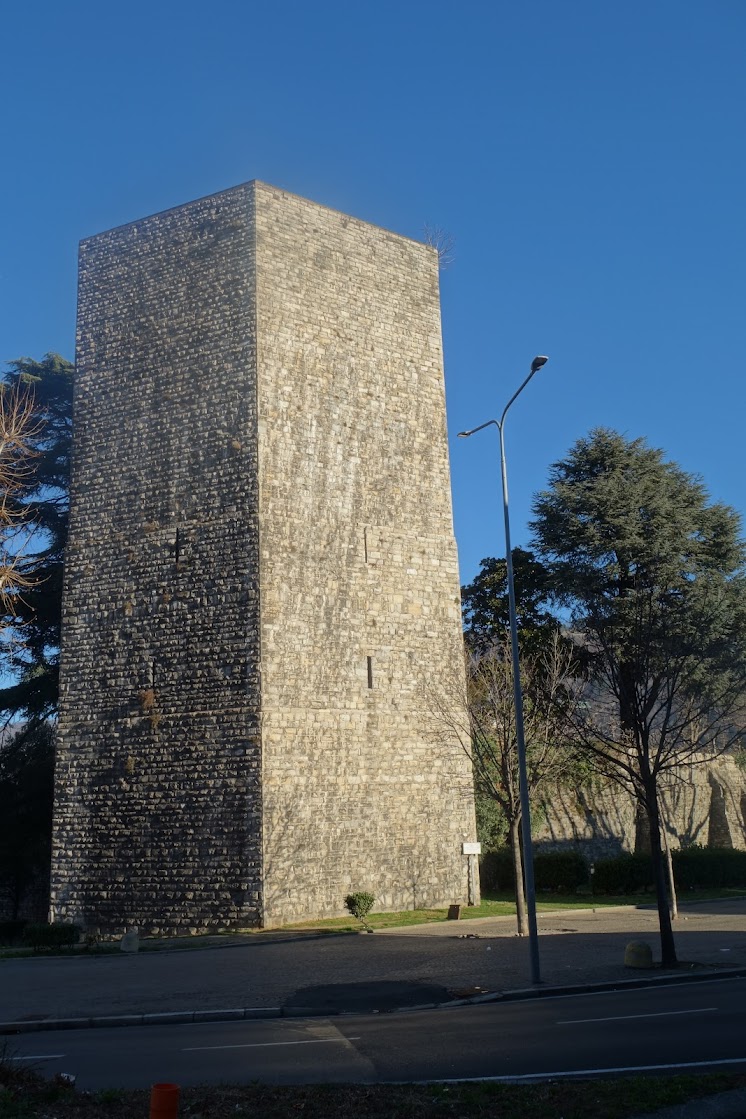 torre gattoni 3