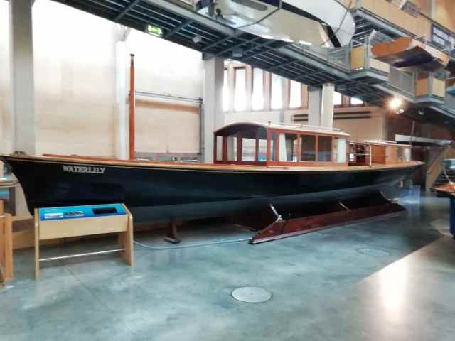 Waterlilly Thames Launch 1866