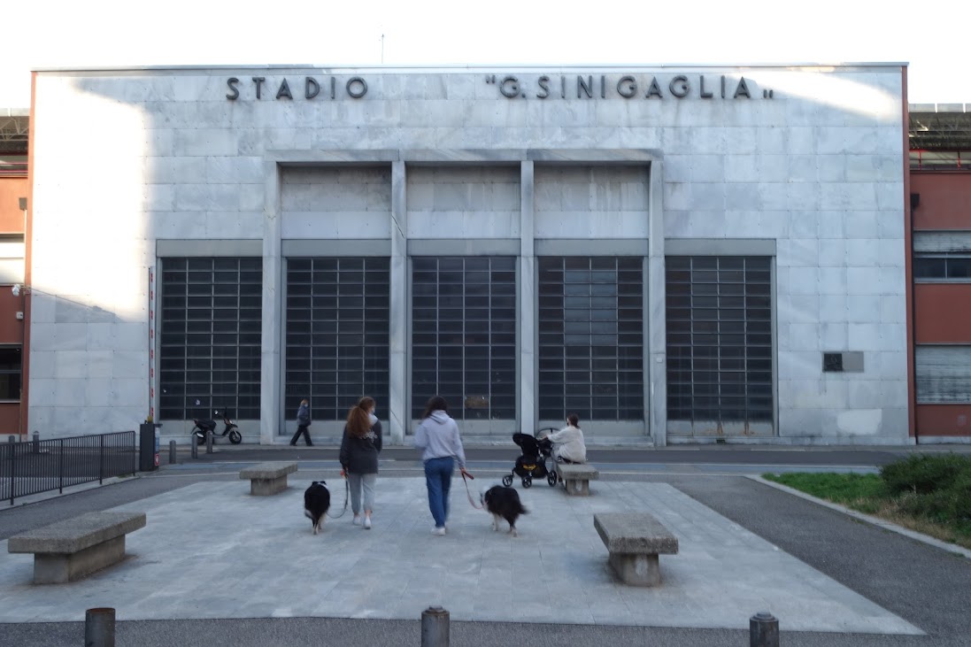stadio entrance